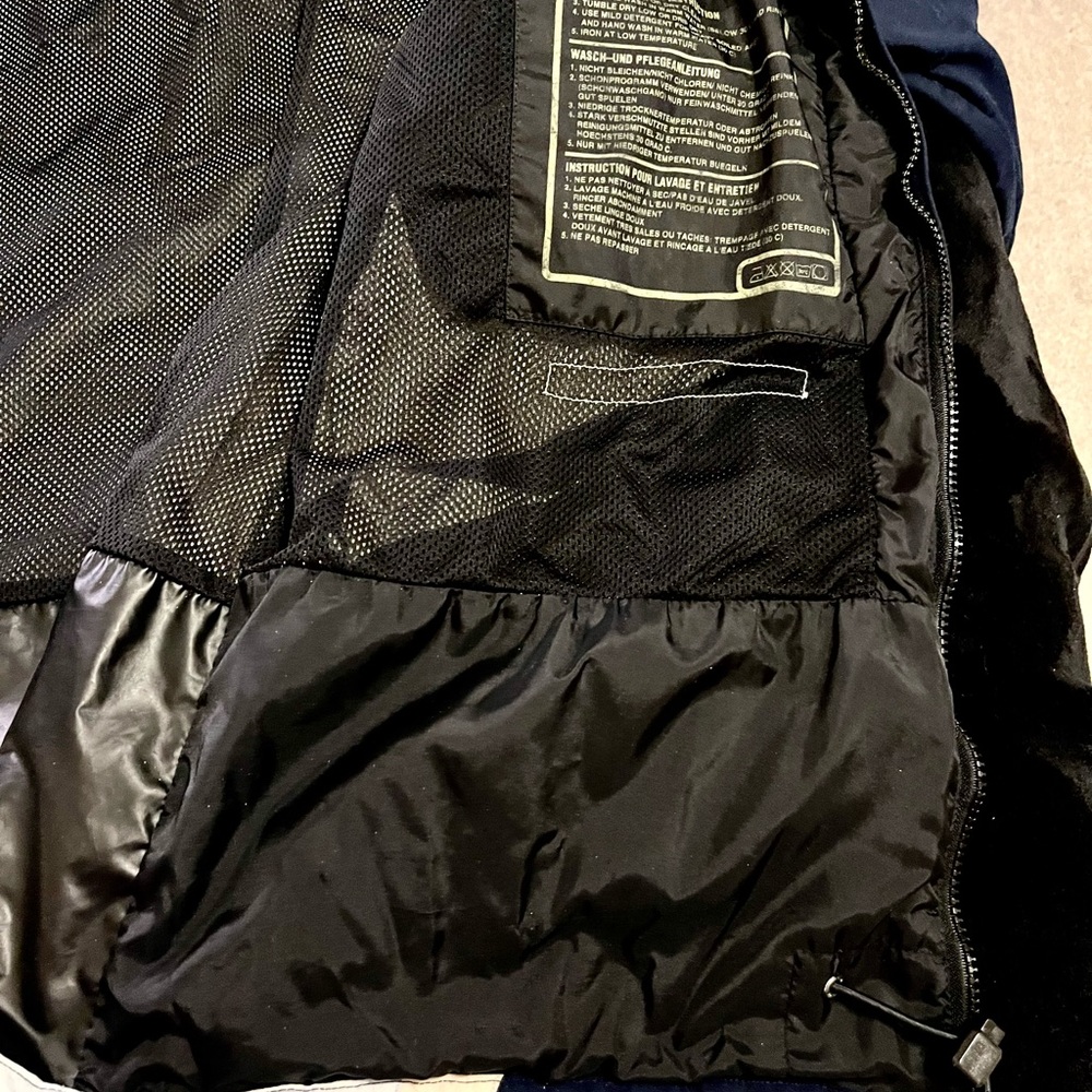 Burton Outer Shell Snowboarding Jacket - image 4